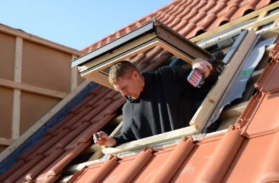 Pose de fenêtres de toit Velux à Haute-Rivoire